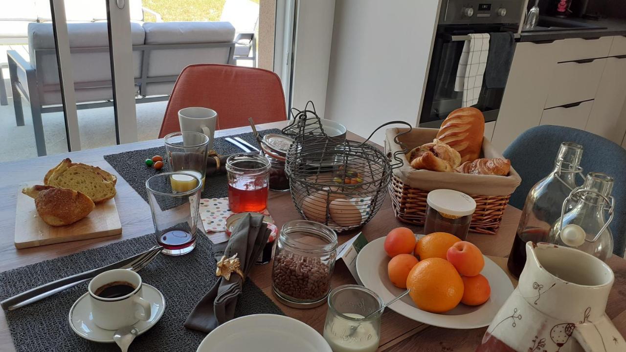 L'Epicurienne Villa Simandre Bagian luar foto